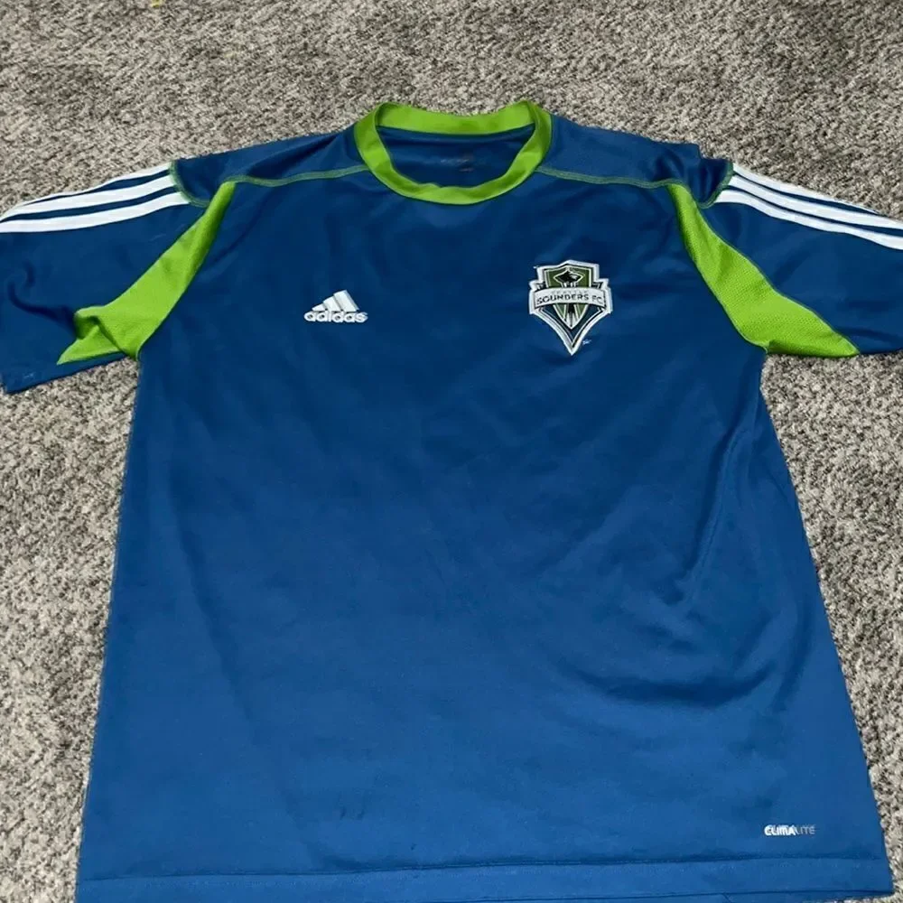 Adidas - Sounders Jersey - L